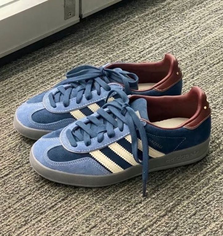 Gazelle Indoor Crew Navy Burgundy