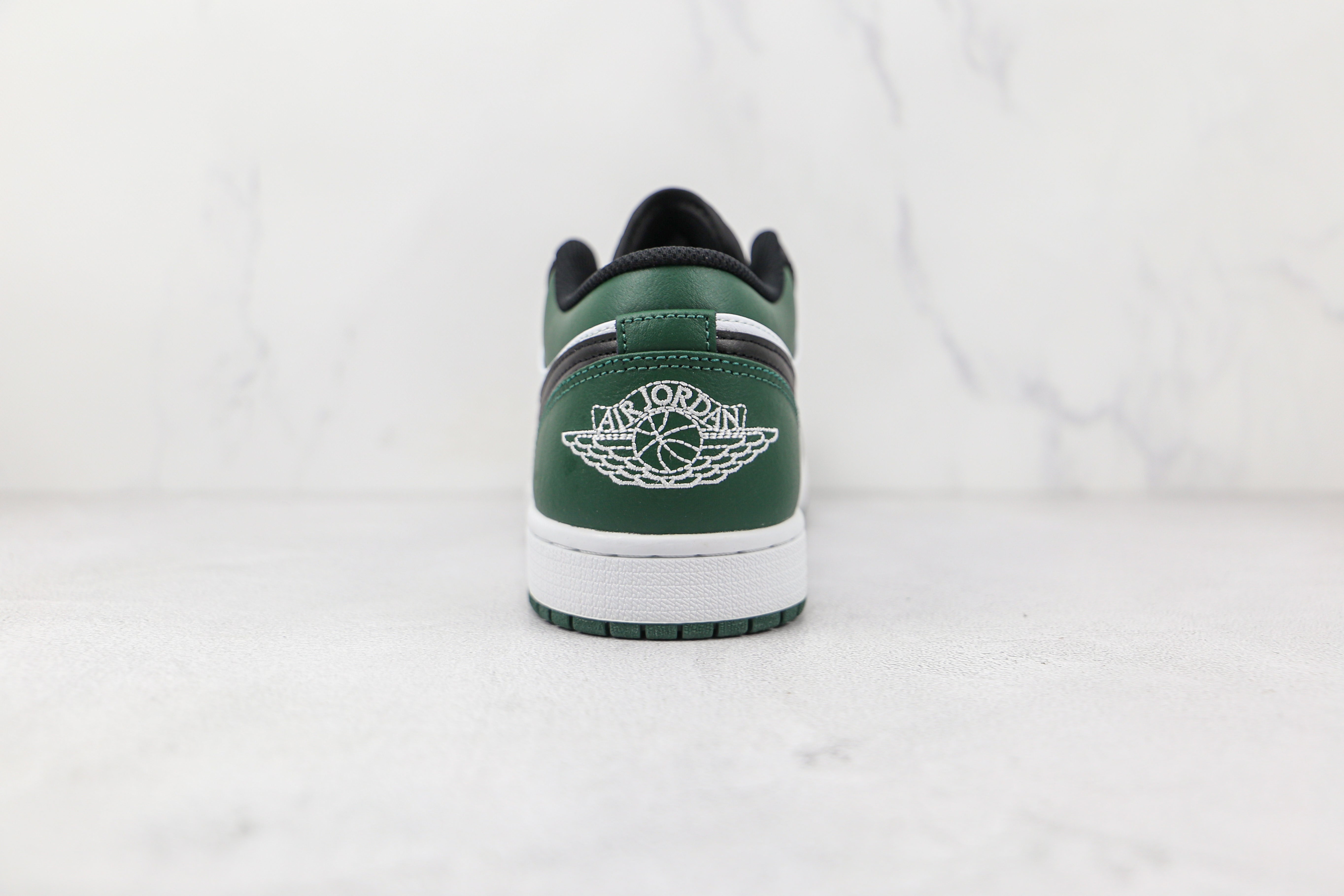 Jordan 1 Low Green Toe
