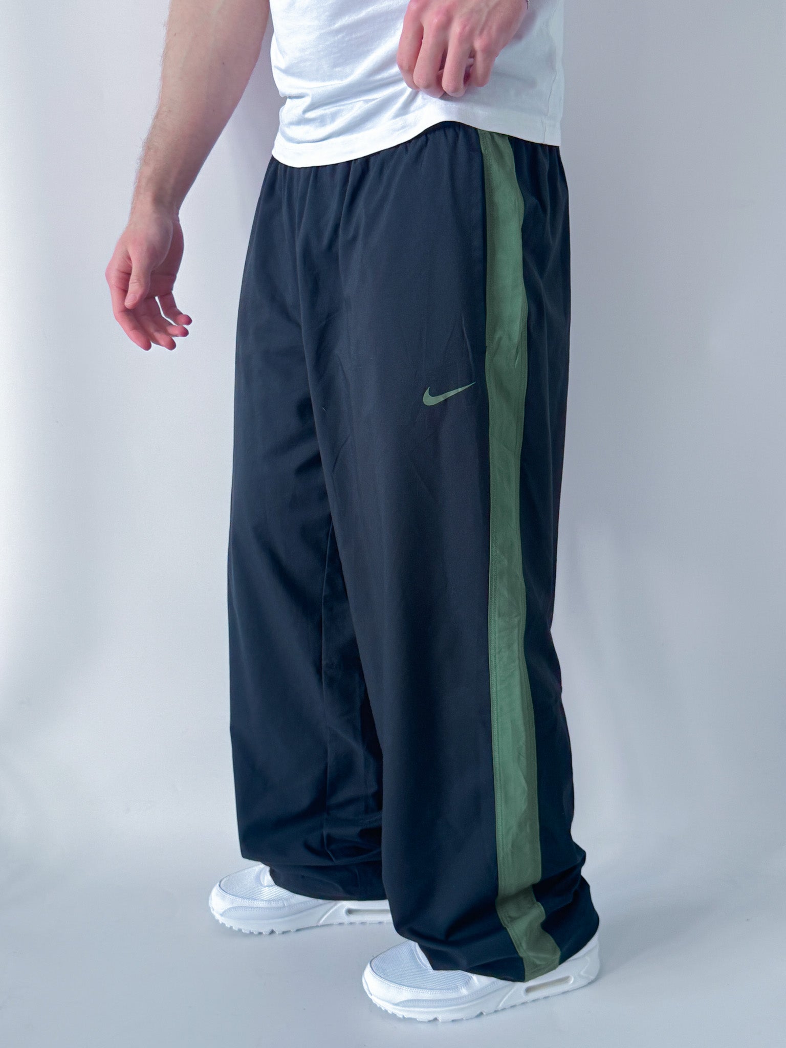 Nike Vintage Trackpants | XL